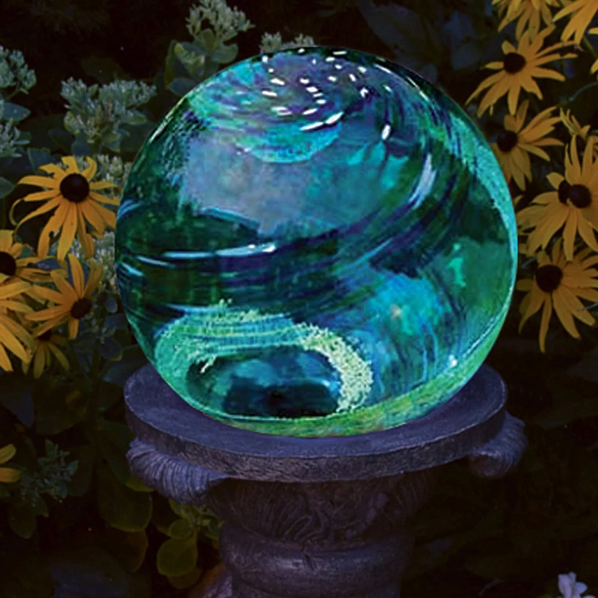 Blue Ocean Mist 10 inch Hand Blown Glass Gazing Ball C92554