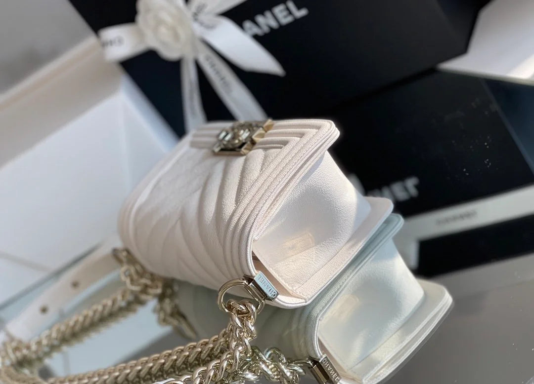 White Mini Flapbag E1210