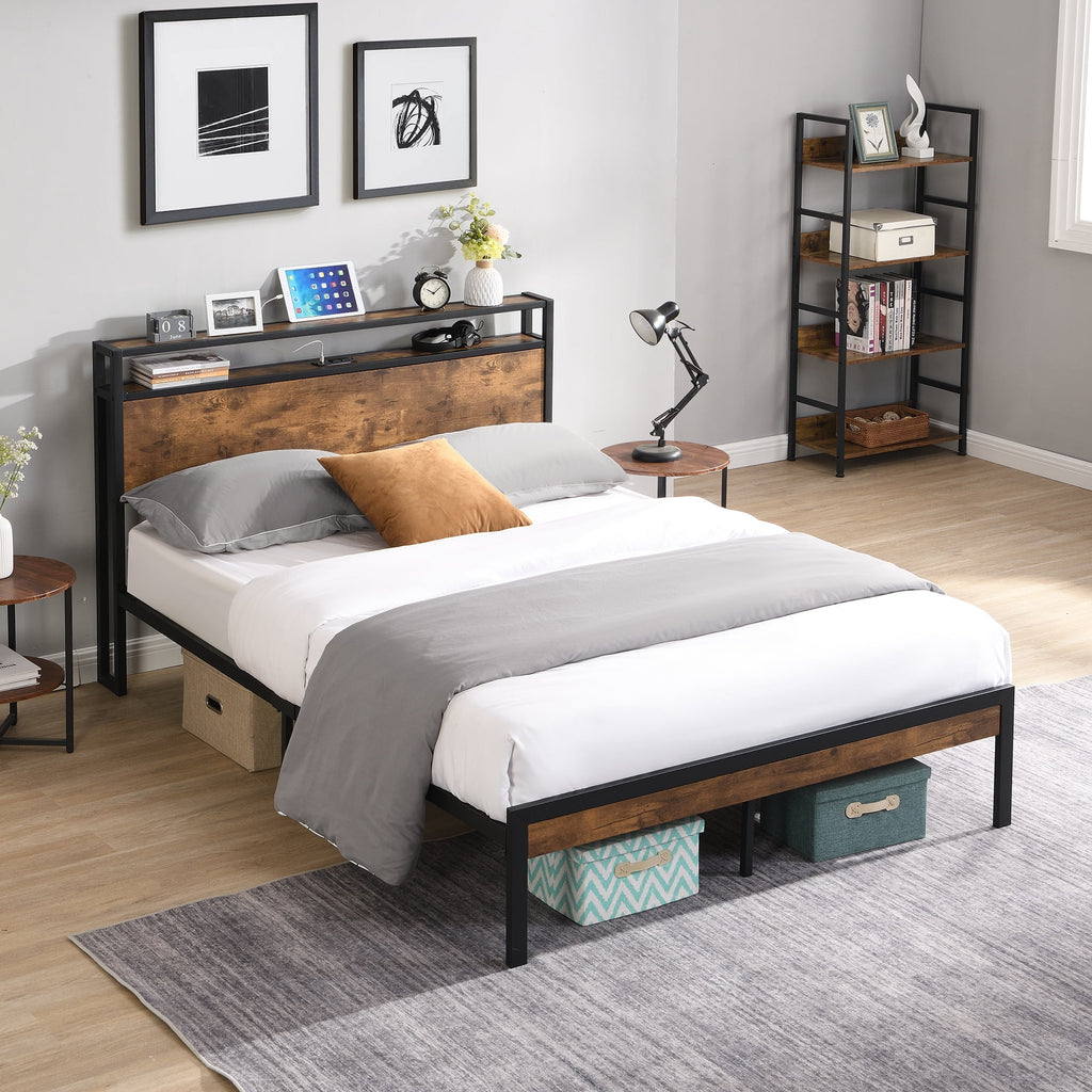 King Size Metal Platform Bed Frame with Wooden Headboard and Footboard D138