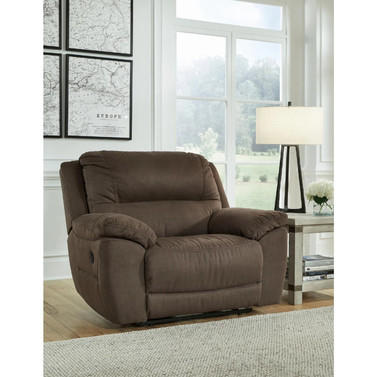 Oversized Faux Leather Recliner R940