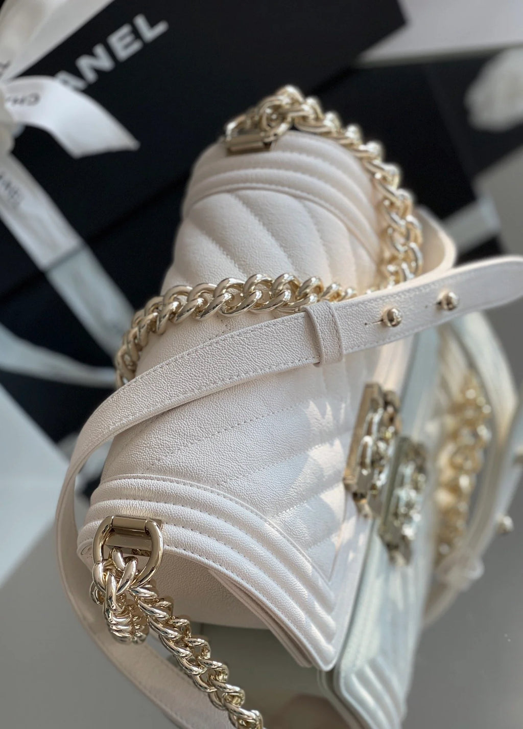 White Mini Flapbag E1210