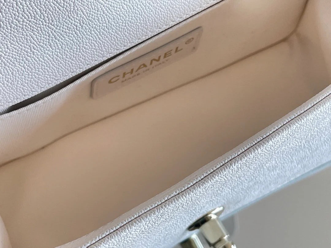 White Mini Flapbag E1210