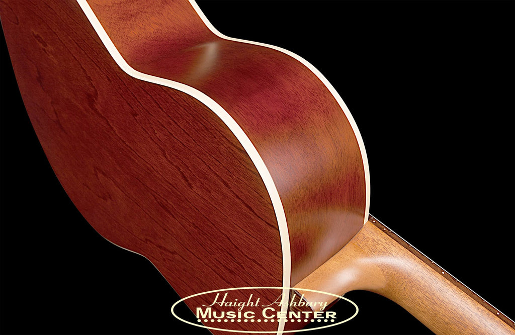 Classical Acoustic Guitar Natural M52289