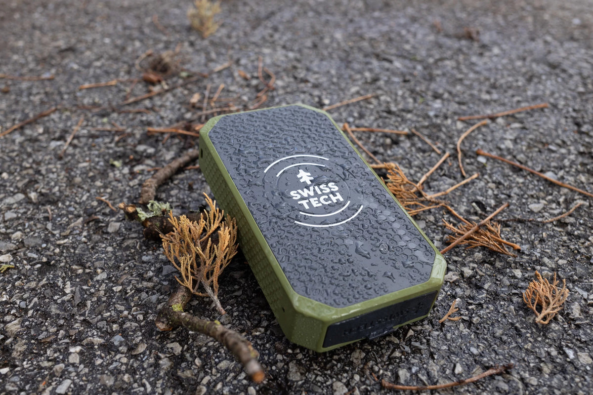 20000 mAh Wireless Power Bank with Flashlight and Charging Pad U947
