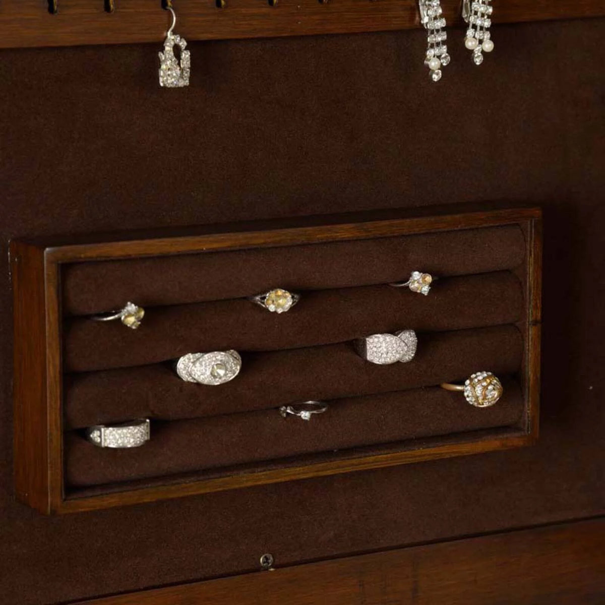 Wall Mounted Jewelry Armoire P6752