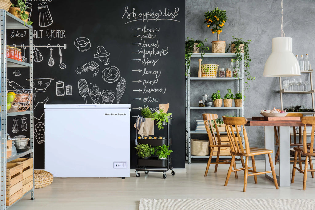 5.0 Cu. Ft. White Chest Freezer Y906895