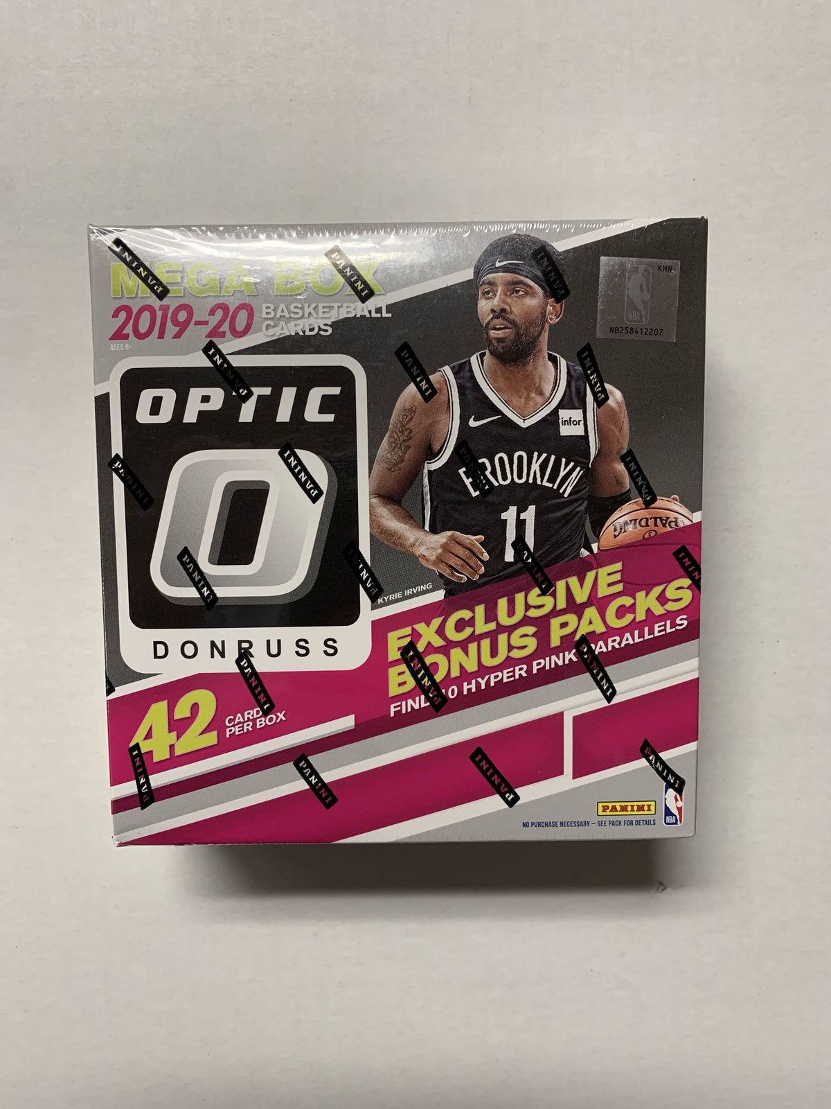 Basketball 42 Card Mega Box C96856