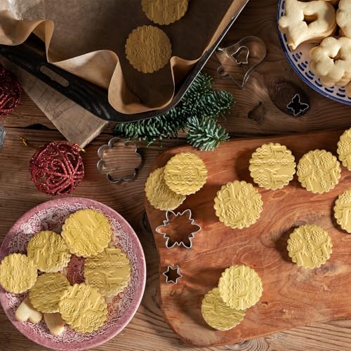 Embossed Wooden Rolling Pin V5642