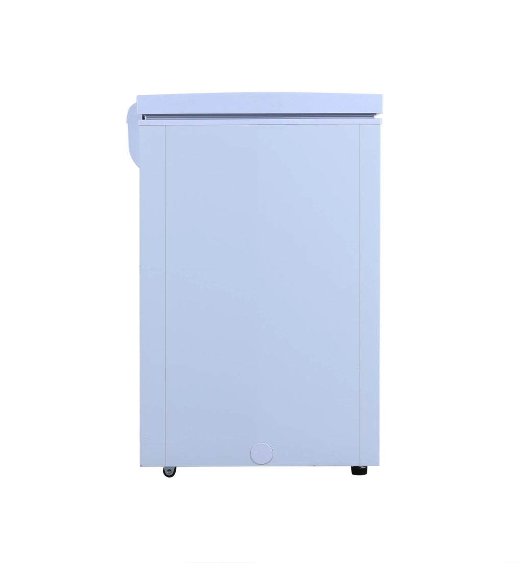 5.0 Cu. Ft. White Chest Freezer Y906895