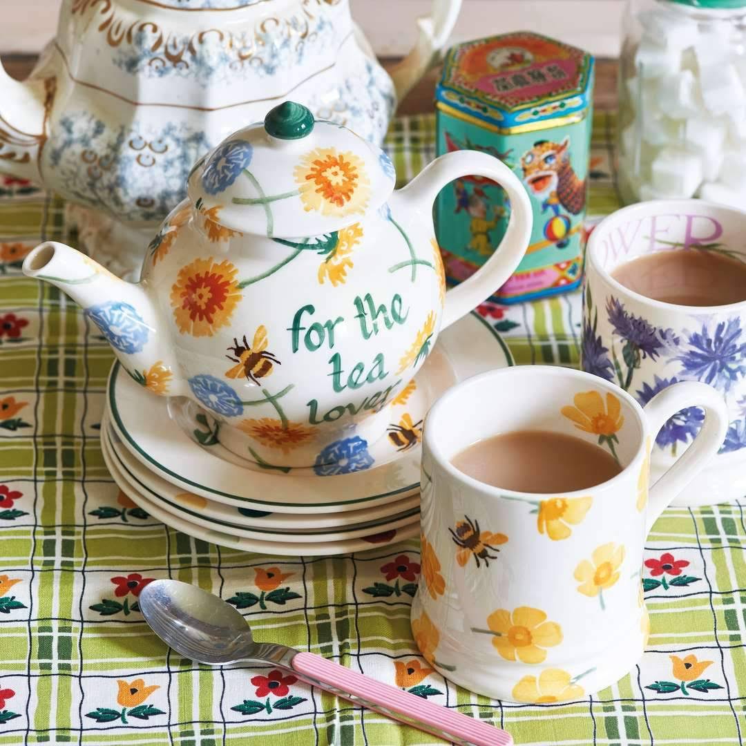 Buttercup Half Pint Mug S83607