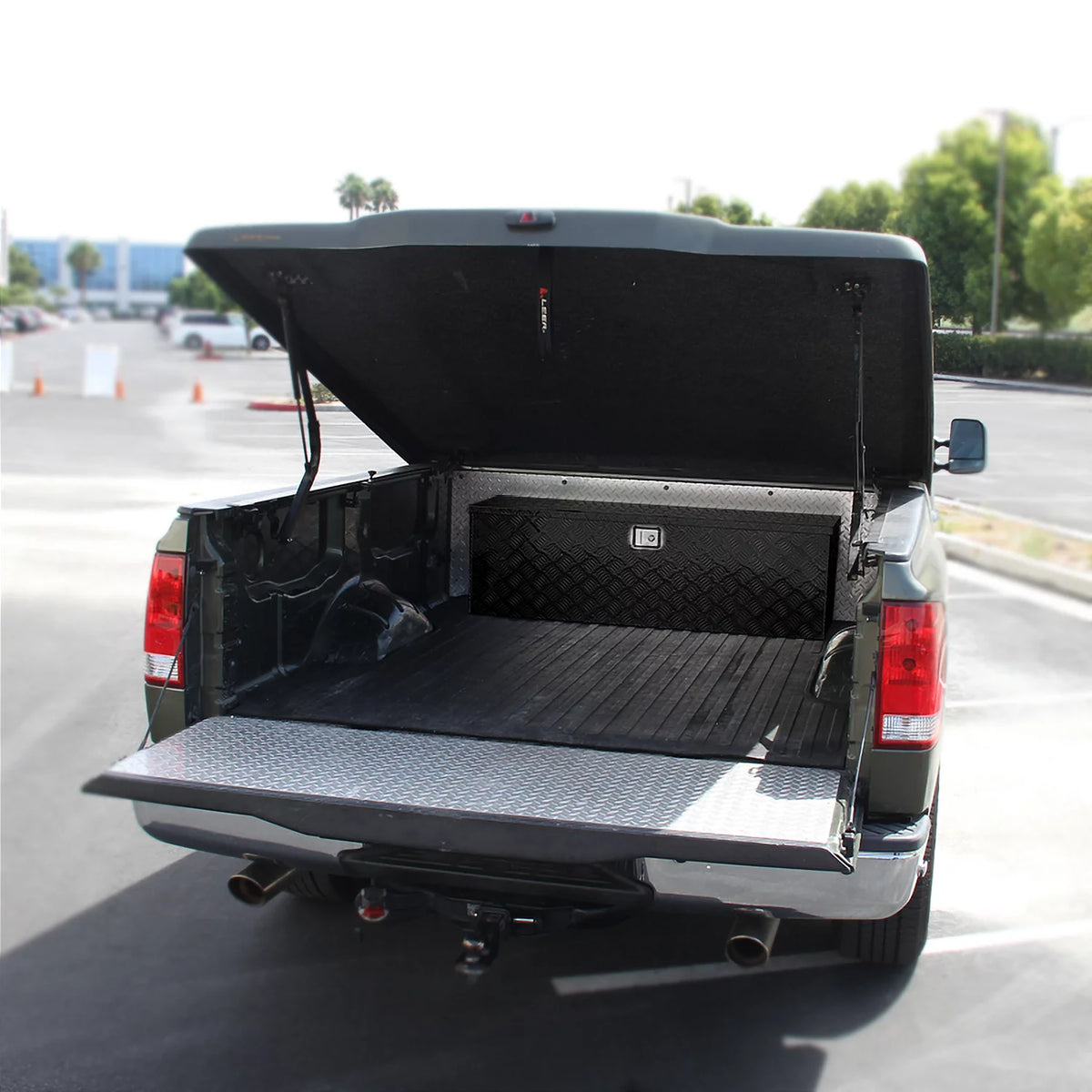 Heavy Duty Black Aluminum Truck Tool Box A711142